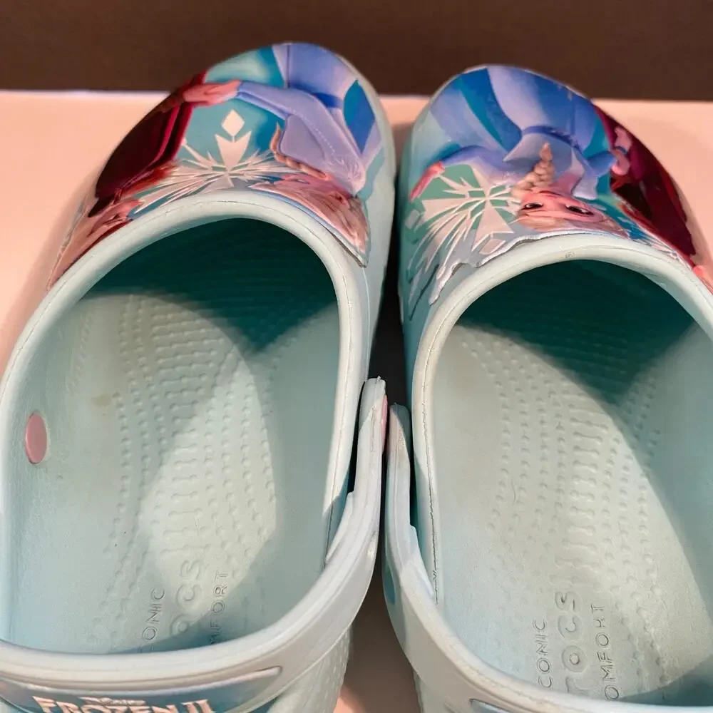 Crocs Frozen 2 Ice Blue 206804-ICBL kids shoes Size 1 Elsa Anna